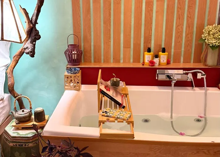 Midorigami Jacuzzi Spanish Steps Apartment